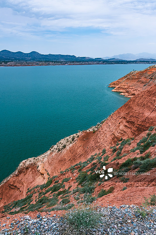 黄河刘家峡库区水岸图片素材
