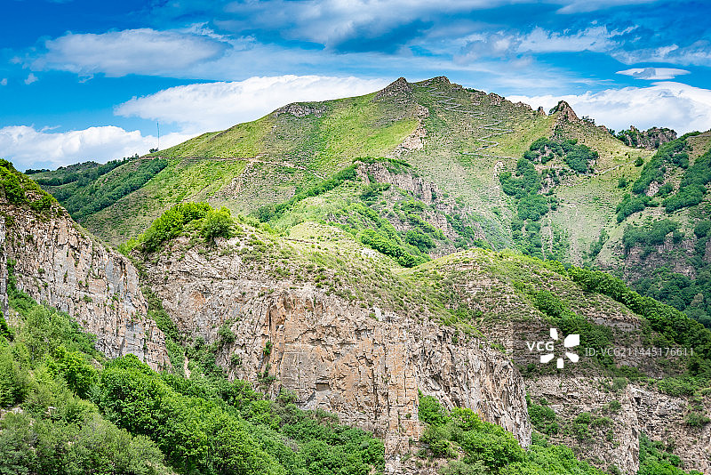 河北涿鹿矾山镇九山北灵山夏季风光图片素材