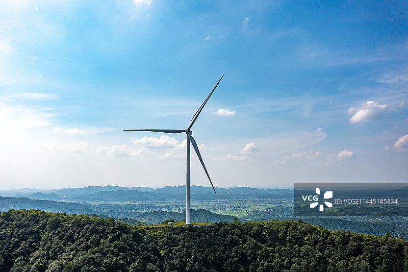 航拍湖南长沙宁乡罗仙寨风电场图片素材