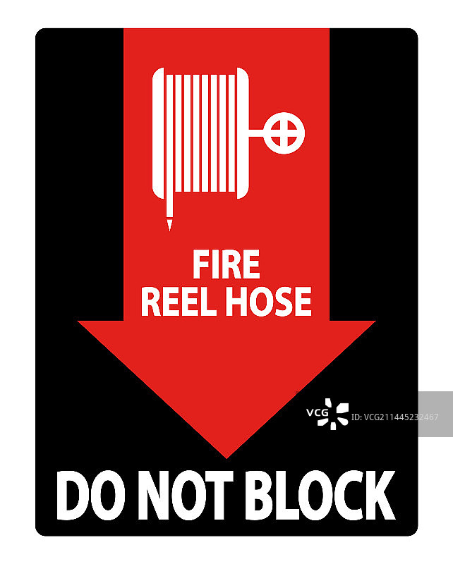 白色背景上的消防软管卷盘图片素材