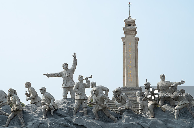 江苏省宿迁市烈士陵园，宿北大战马陵山革命烈士纪念塔图片素材