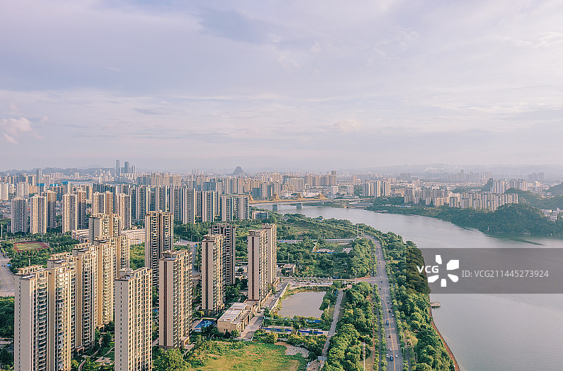 广西柳州环江滨水大道图片素材