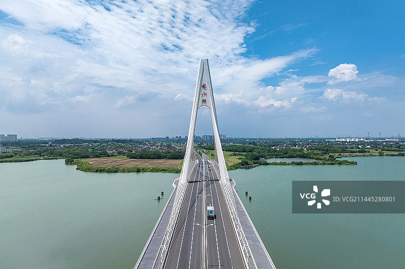 无锡锡山区宛山湖大桥航拍图片素材