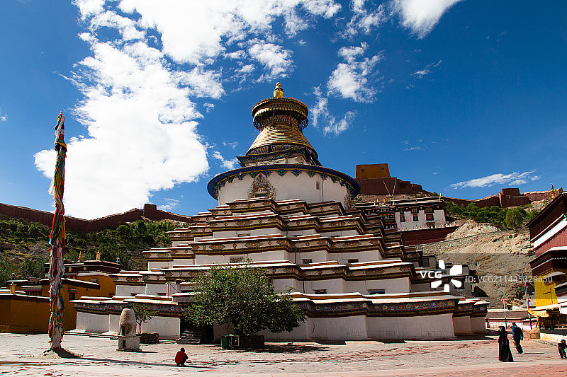 中国西藏日喀则 江孜白居寺十万佛大佛塔图片素材
