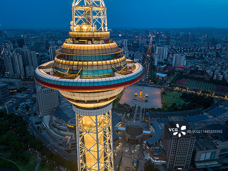 黄昏的炎帝广场图片素材