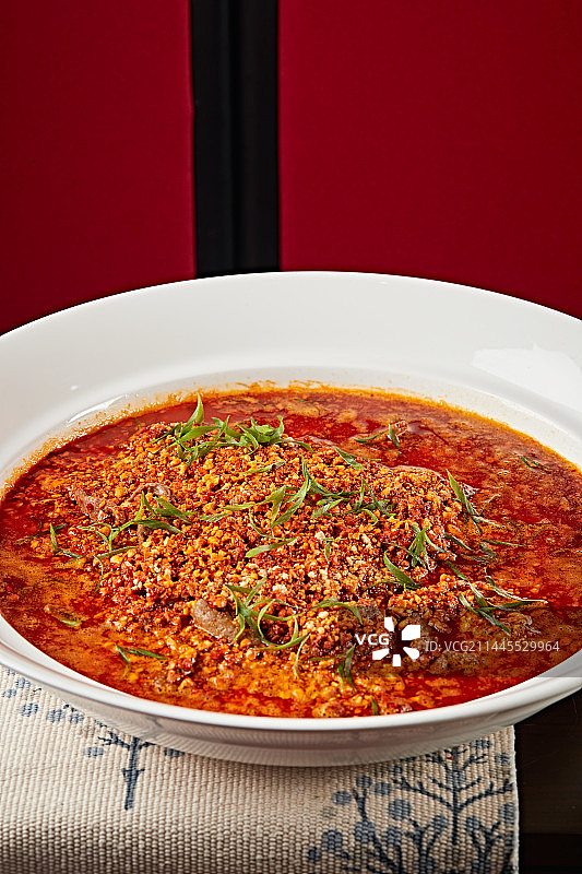 红油香辣水煮牛肉图片素材