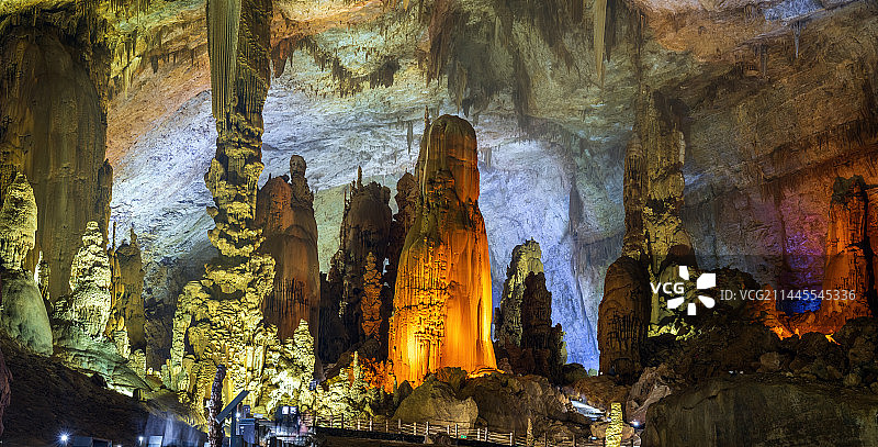 洞天福地--贵州毕节织金洞风光图片素材