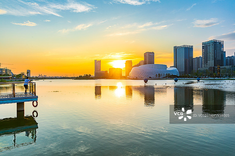 杭州金沙湖湖畔中心周边房地产图片素材