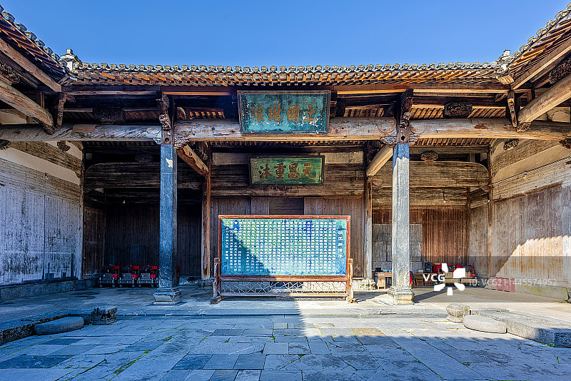 中国安徽黄山黟县西递古村胡氏宗祠图片素材