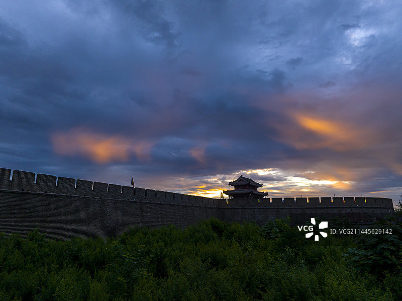 古城晨晖图片素材