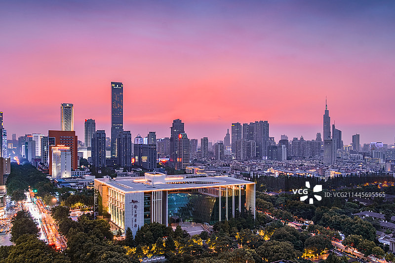南京大行宫南京图书馆晚霞图片素材