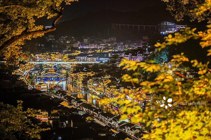 古城小镇夜景图片素材