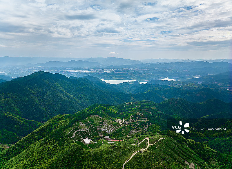 航拍天姥山自然风光图片素材