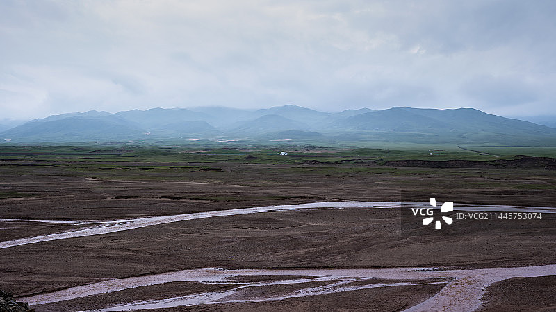 青海祁连境内季节性河床图片素材