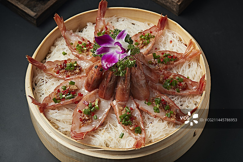 蒜蓉粉丝蒸开背大虾图片素材