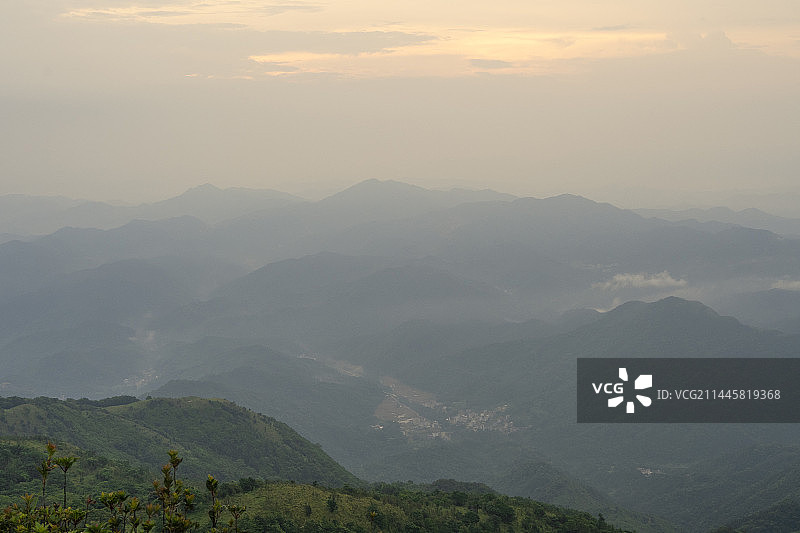 茂名市高州三官山，大轿顶图片素材