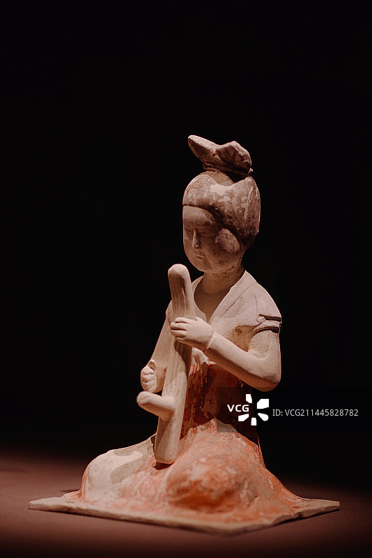 唐 彩绘陶女乐俑 震旦博物馆藏图片素材