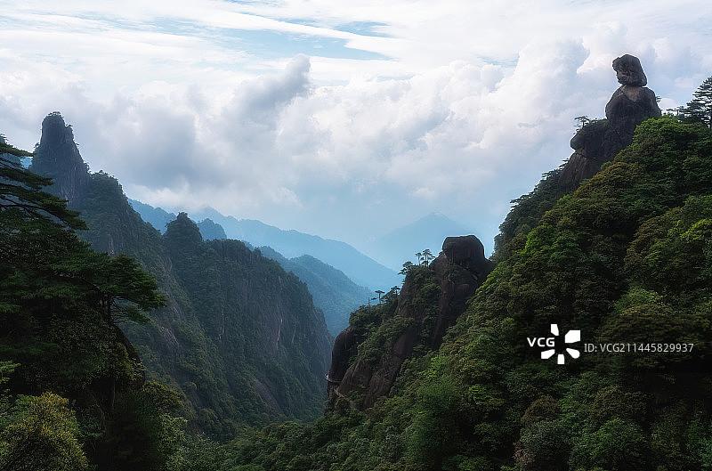 玉女开怀图片素材