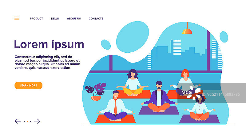 办公室人员练习瑜伽和冥想图片素材