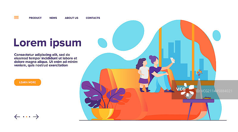 母亲和女儿使用智能手机进行视频聊天图片素材