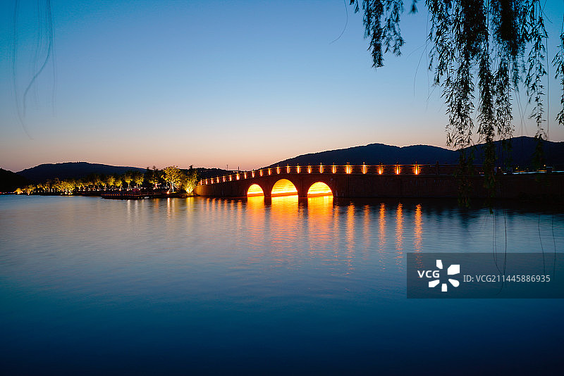 江苏省苏州市南北湖风景区日落图片素材