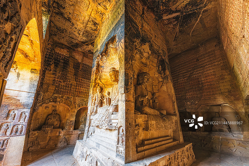 国宝单位，河南省郑州市（巩县石窟）巩义石窟寺，室内佛像与壁画图片素材