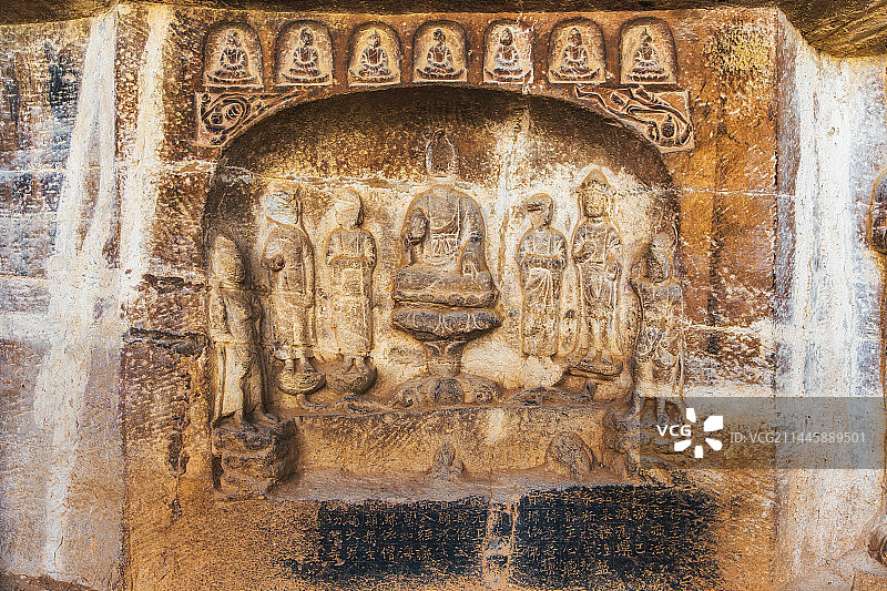 国宝单位，河南省郑州市（巩县石窟）巩义石窟寺，室内佛像与壁画图片素材