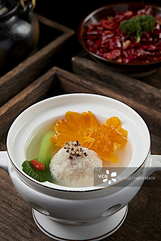 金莲花炖葵花大斩肉（狮子头）图片素材