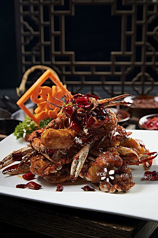 婚宴菜品葱姜炒蟹图片素材