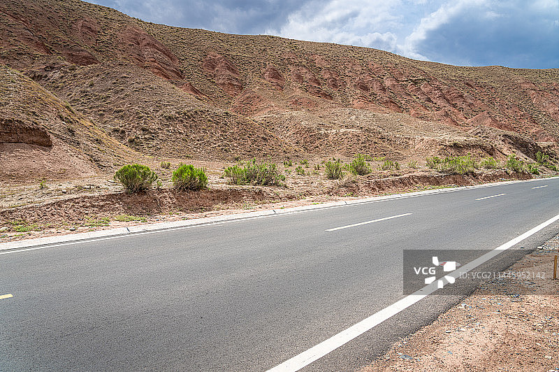 新疆 百里丹霞 努尔加大峡谷 s101公路 硫磺沟 独山子大峡谷图片素材
