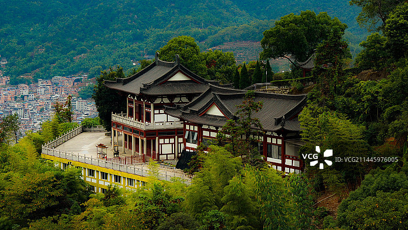 2022.11.05·福建宁德·镜台山上的静海楼、天王寺与观音殿的景象图片素材