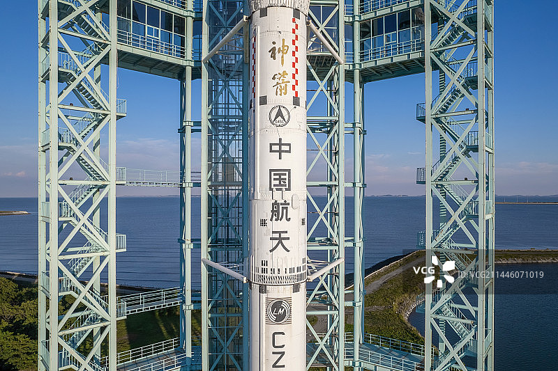 中国航天长征2F载人运载火箭，问天的神箭图片素材