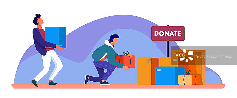 志愿者向贫困人群捐赠箱装物品图片素材