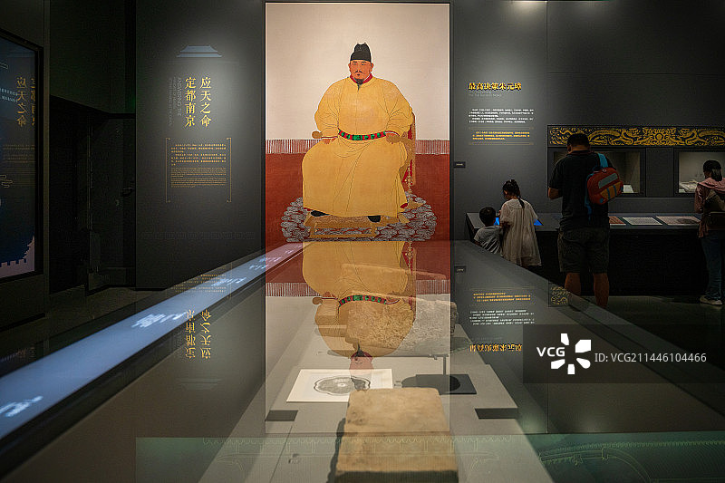 南京城墙博物馆陈列的朱元璋画像图片素材