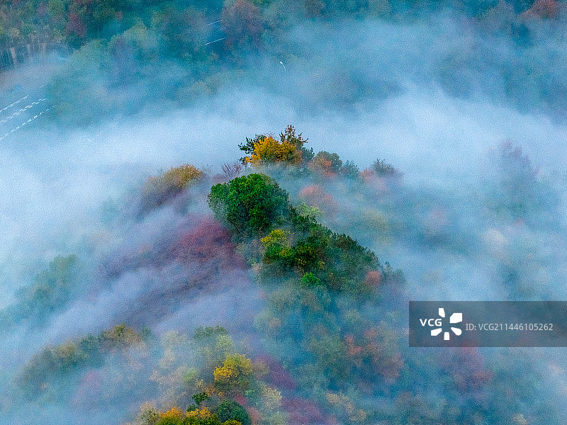 宁波余姚四明山云海航拍图片素材