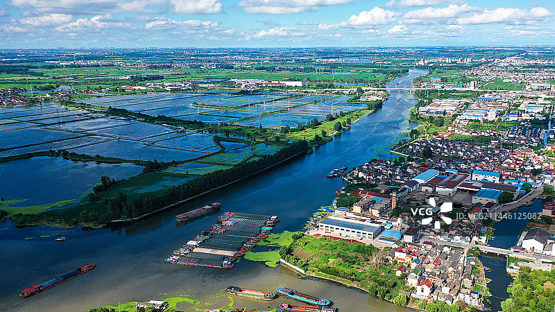 鱼米之乡，航拍泰州溱湖古镇图片素材