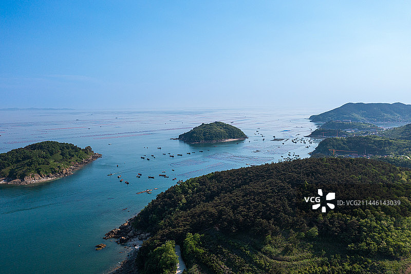 航拍大连市长海县长山岛海水养殖场图片素材