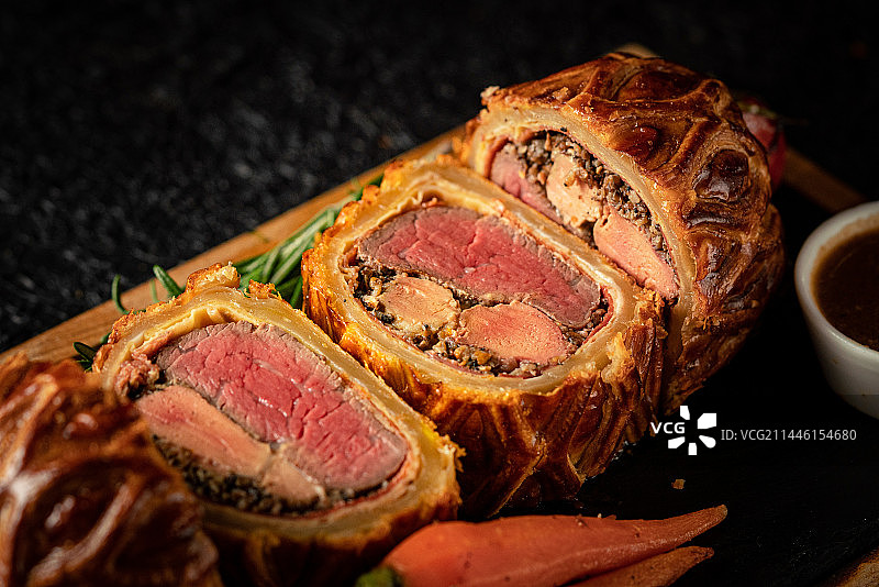 惠灵顿牛排图片素材