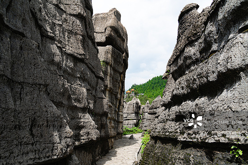 万盛龙鳞石海石林风光图片素材