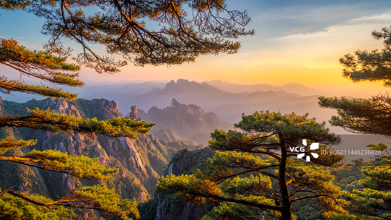 西海岸黄金时刻图片素材