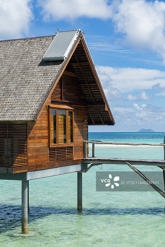 海上水屋图片素材