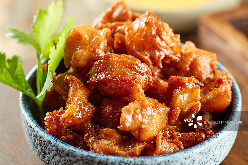 卤炸鸡脆骨图片素材