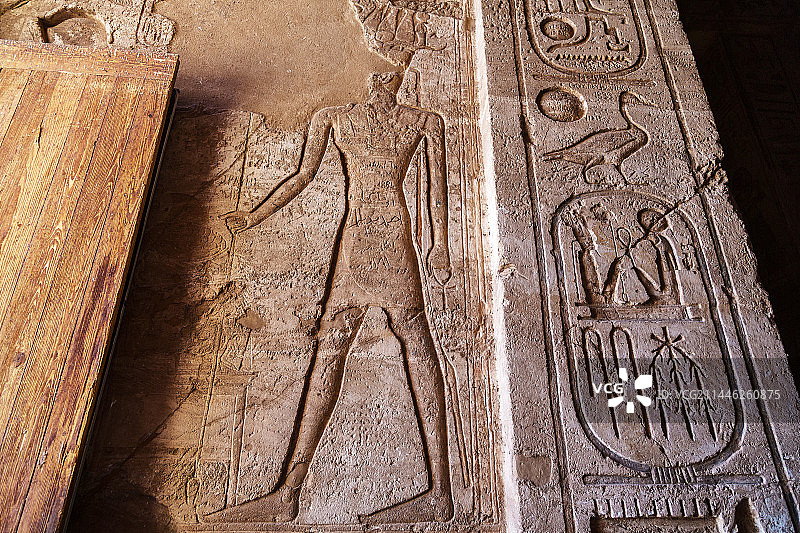 阿布辛贝·勒神庙的壁画图片素材