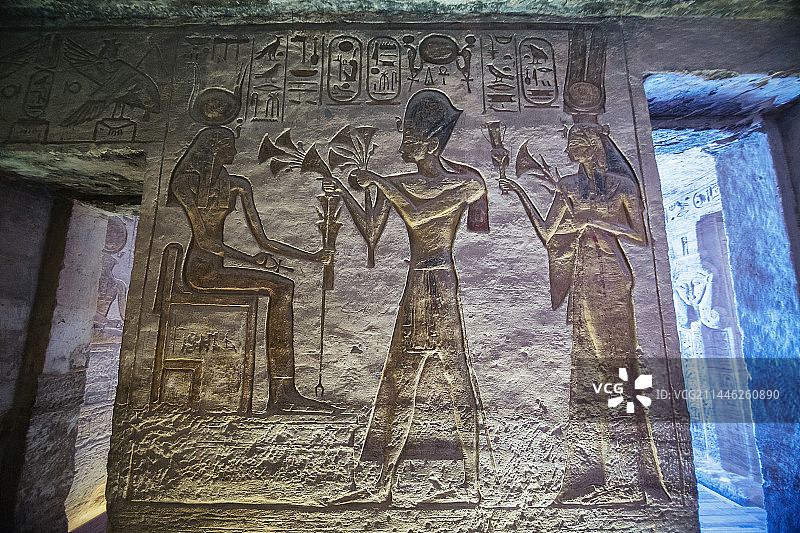 阿布辛贝·勒神庙的壁画图片素材