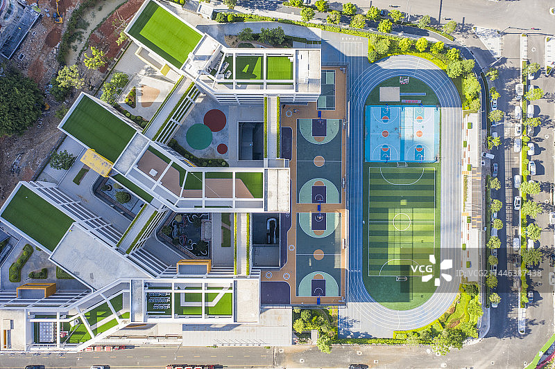 航拍现代城市学校校园建筑图片素材