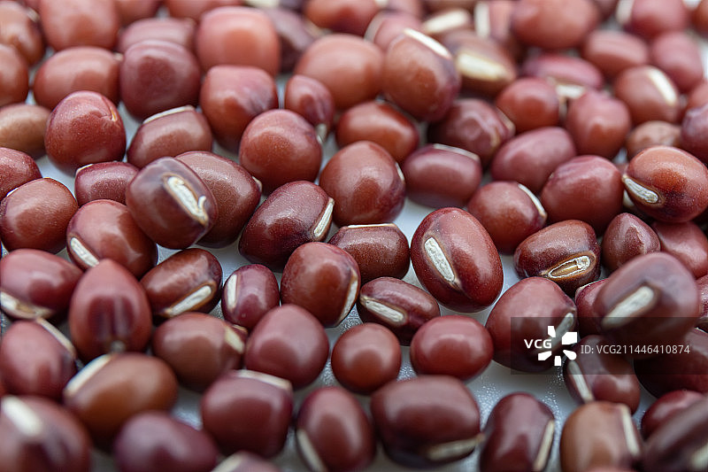 一堆红豆特写图片素材