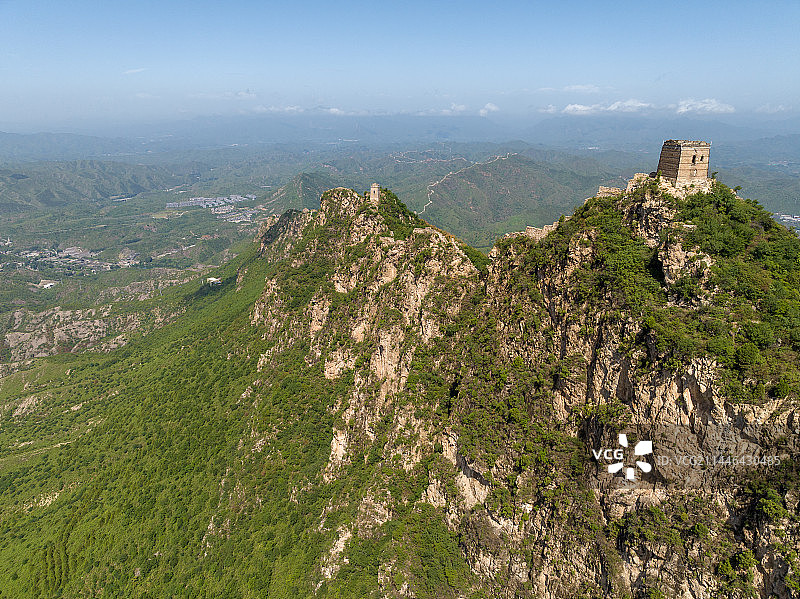 司马台长城夏季日出云海景象图片素材