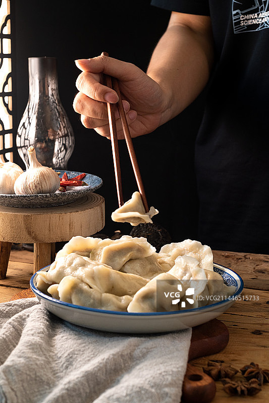 中国北方冬至和过年传统美食饺子静物特写图片素材