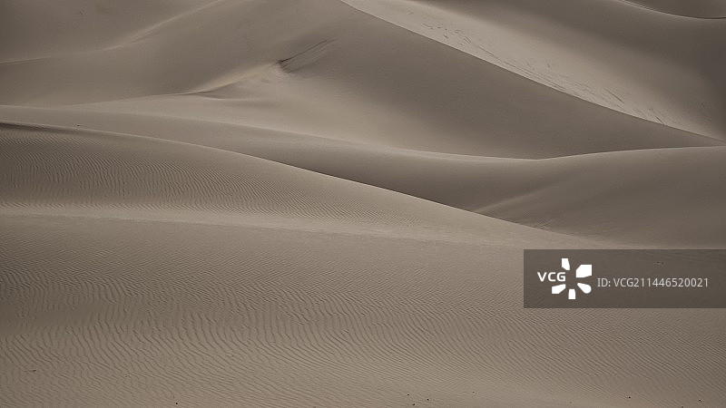 沙漠——线条之美图片素材