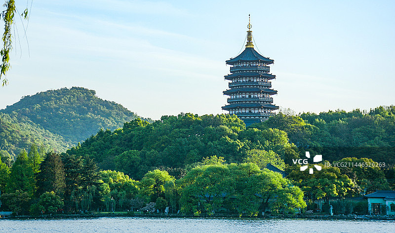 杭州西湖雷峰塔图片素材